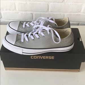 Converse Ash Grey/silver  men 7 women 9 NEW